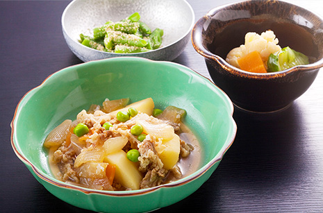 旬を感じる豊富な献立